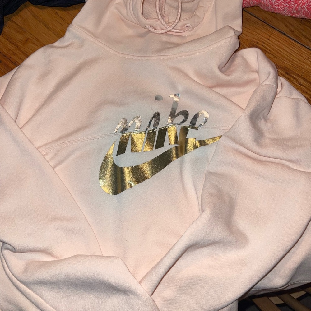 Nike peach crop hoodie small
